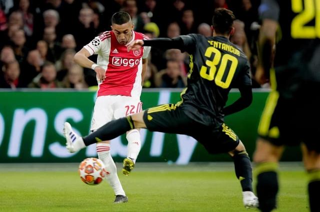 到如今稳居 到如今稳居