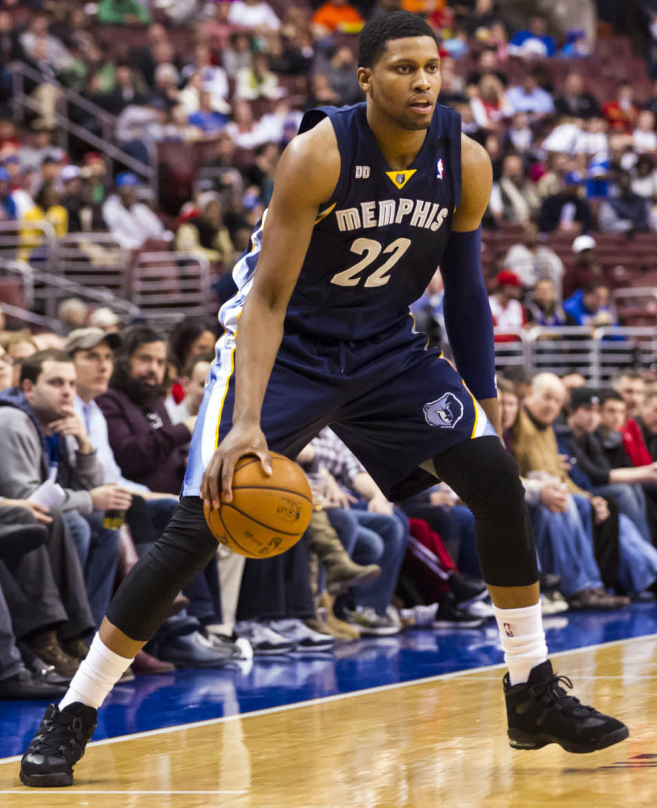 人在接受采 人在接受采